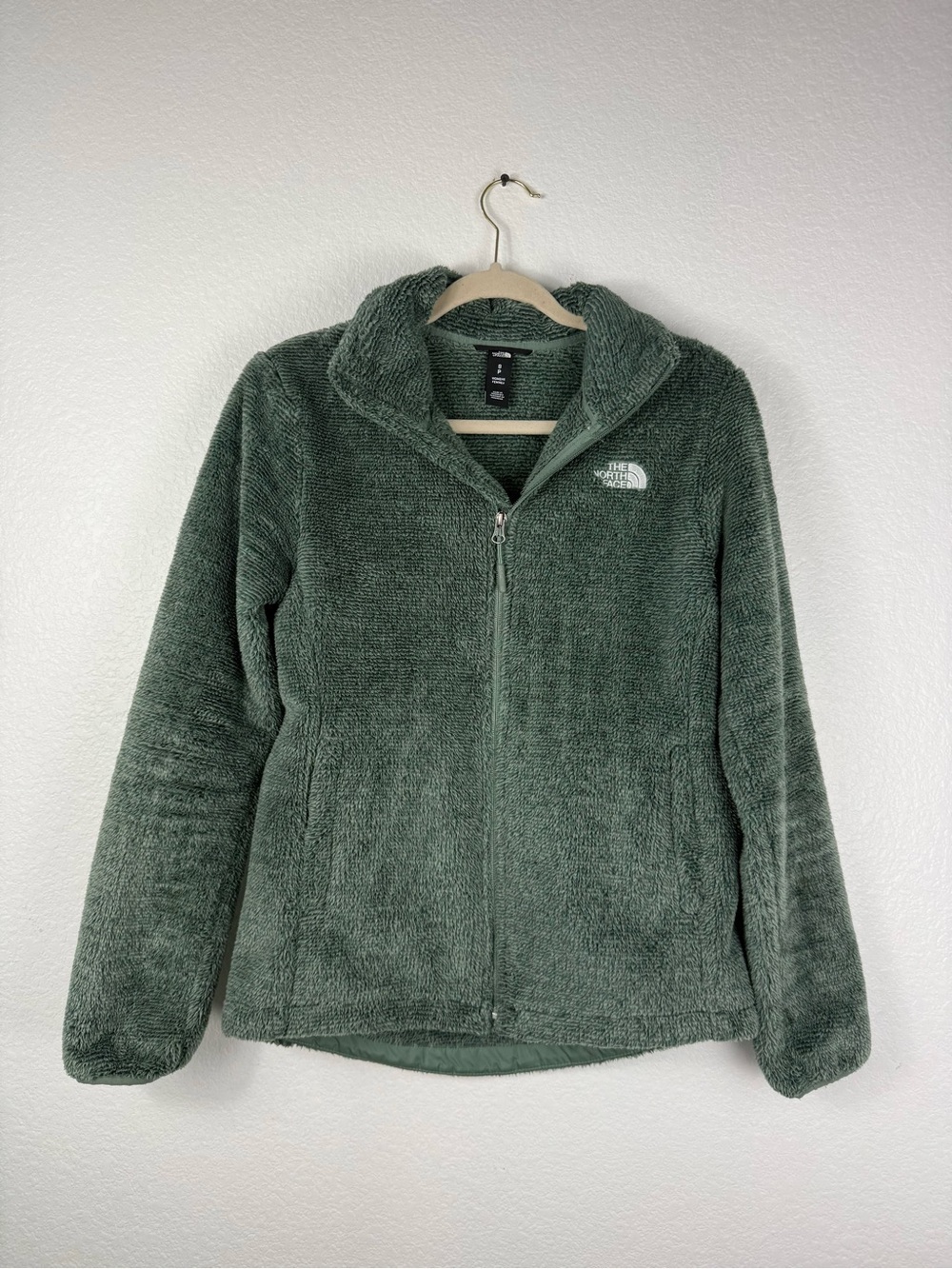 The North Face Women's Green Faux Fur Fleece Jacket size S